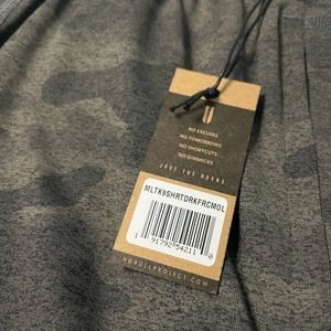 NOBULL MEN'S LIGHTWEIGHT KNIT SHORT 9" (CAMO)